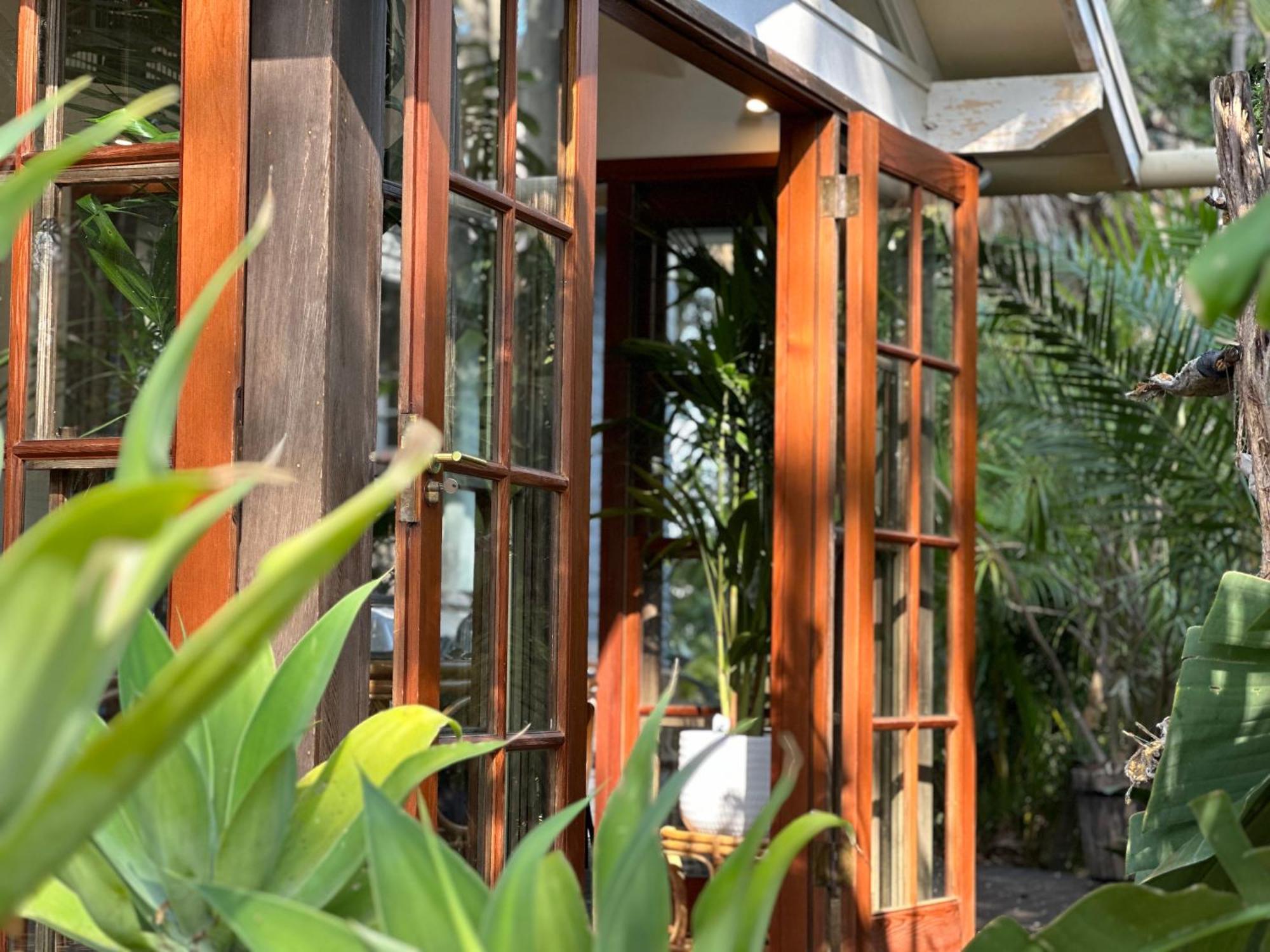 Palm Beach Bed & Breakfast Ngoại thất bức ảnh